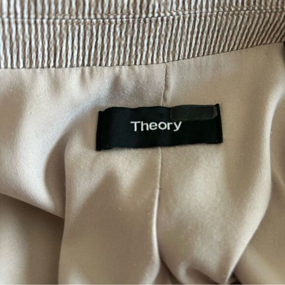 Theory Classic Shrunken Jacket Size 10 - Picture 8 of 8